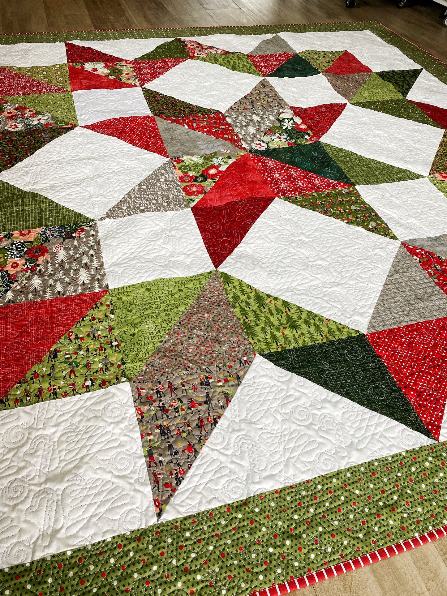 Carpenters Star- Interwoven- Chatsworth Star