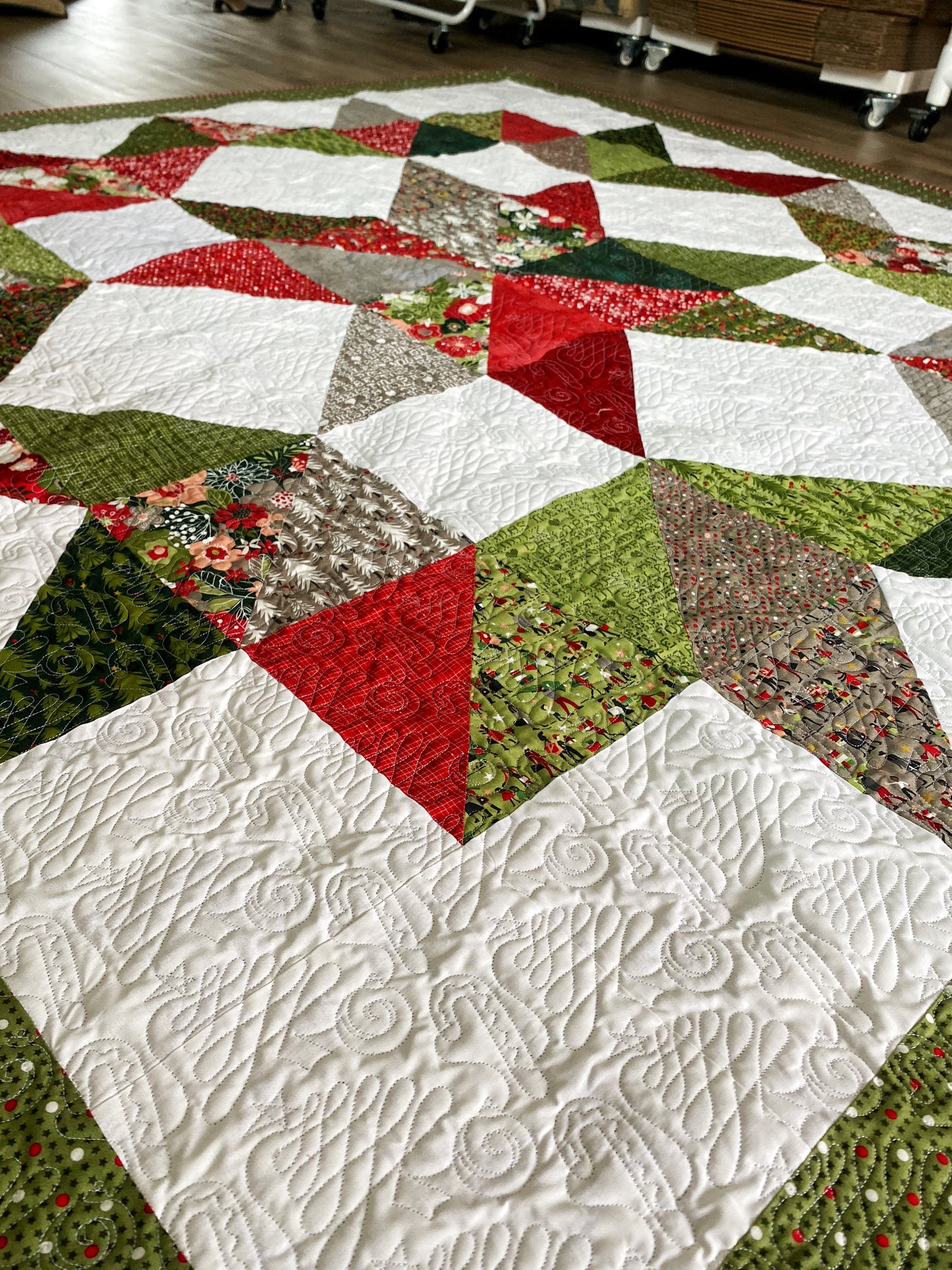 Carpenters Star- Interwoven- Chatsworth Star